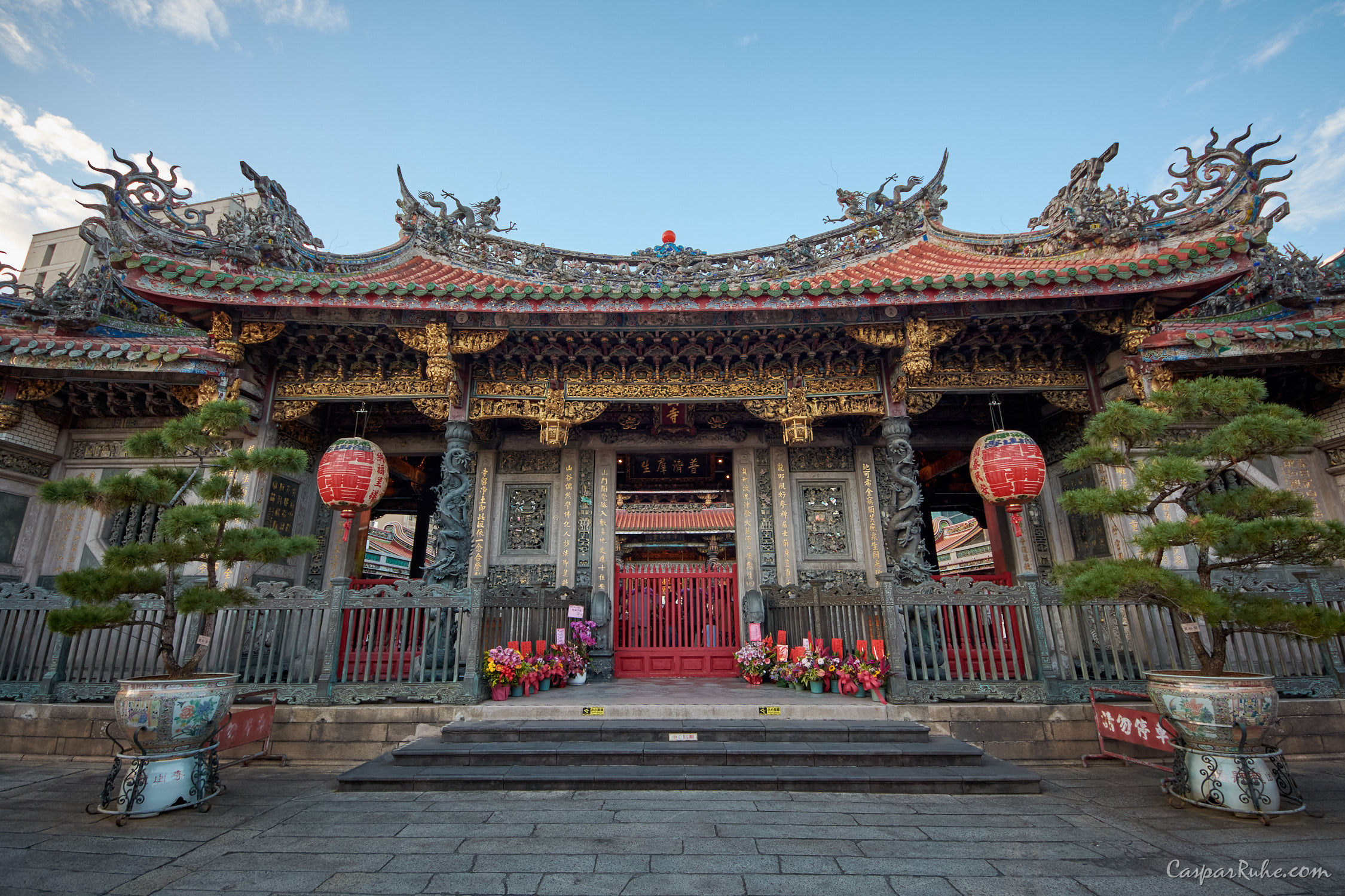 Lungshan Temple